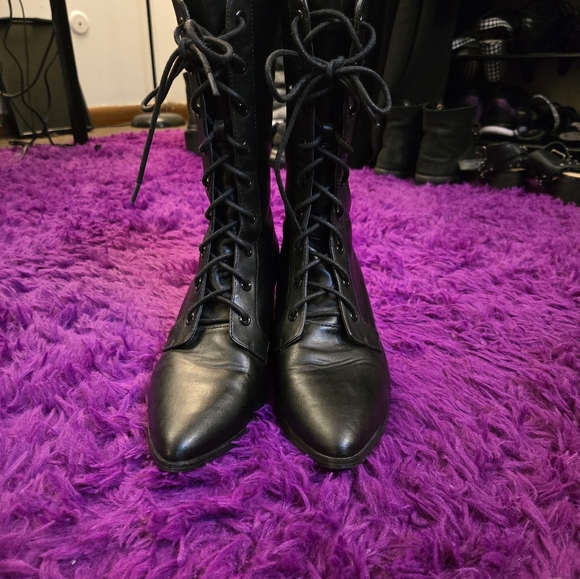 Nancy Boot - Picture 6 of 14